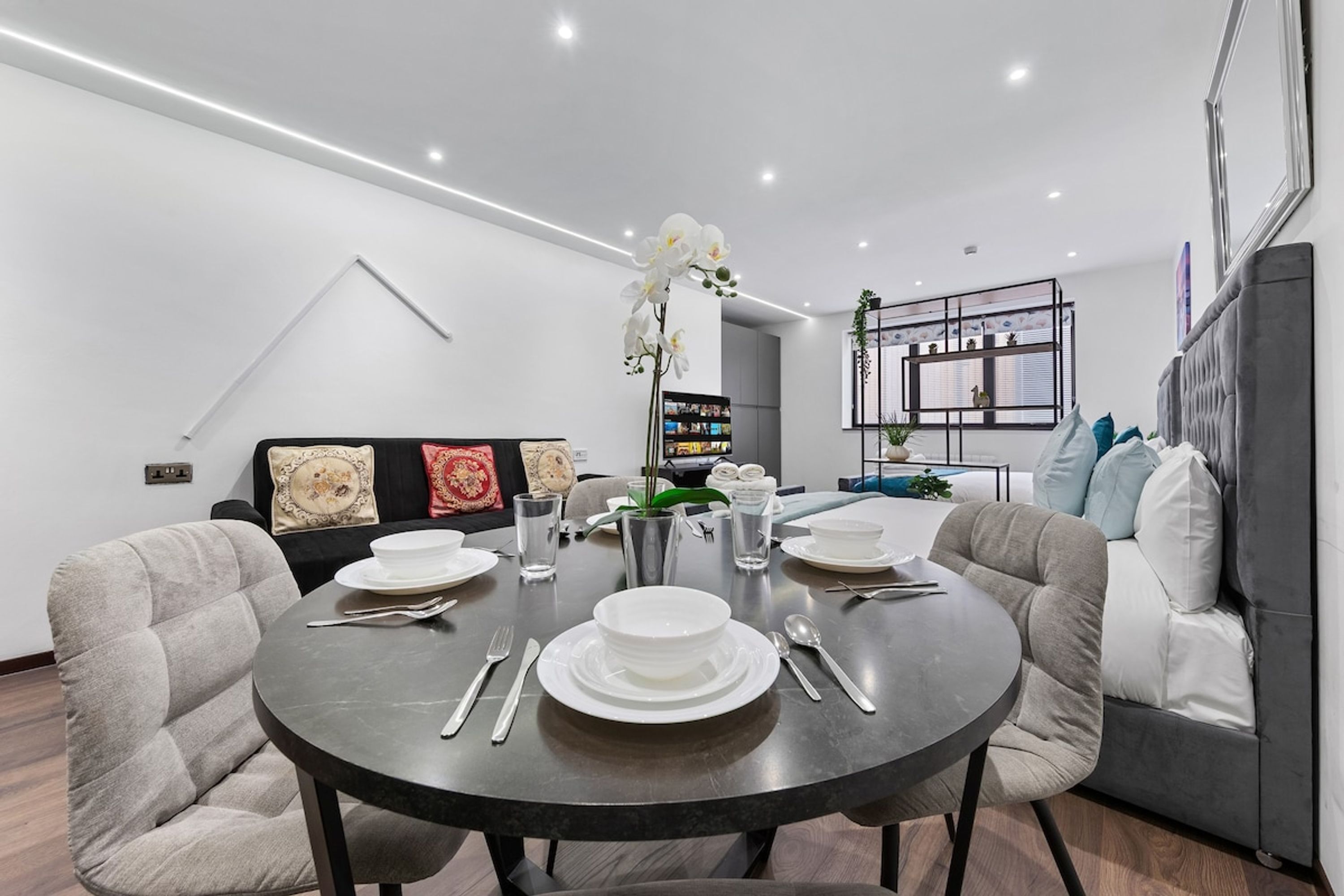 1 bedroom