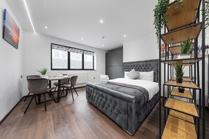 House | 1 bedroom
