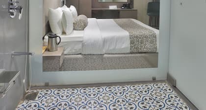 Hotel The Grand Suites