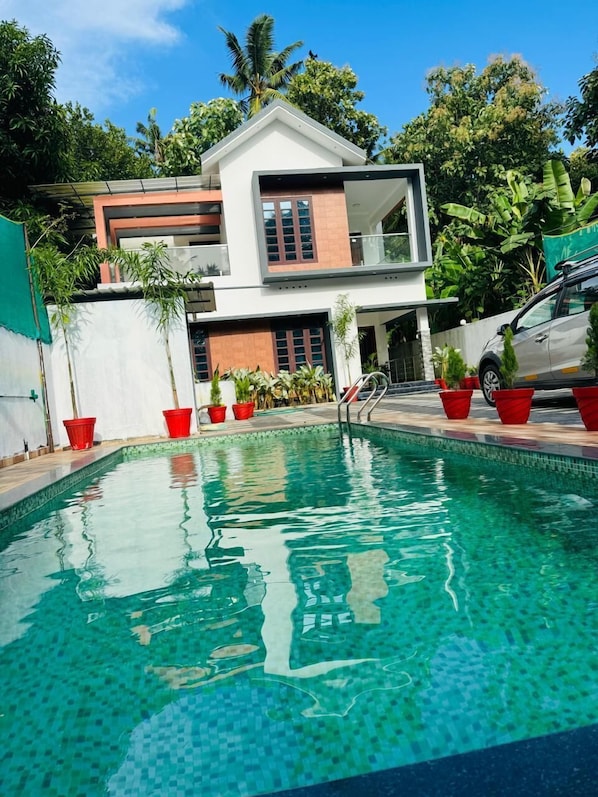 Fachada da propriedade