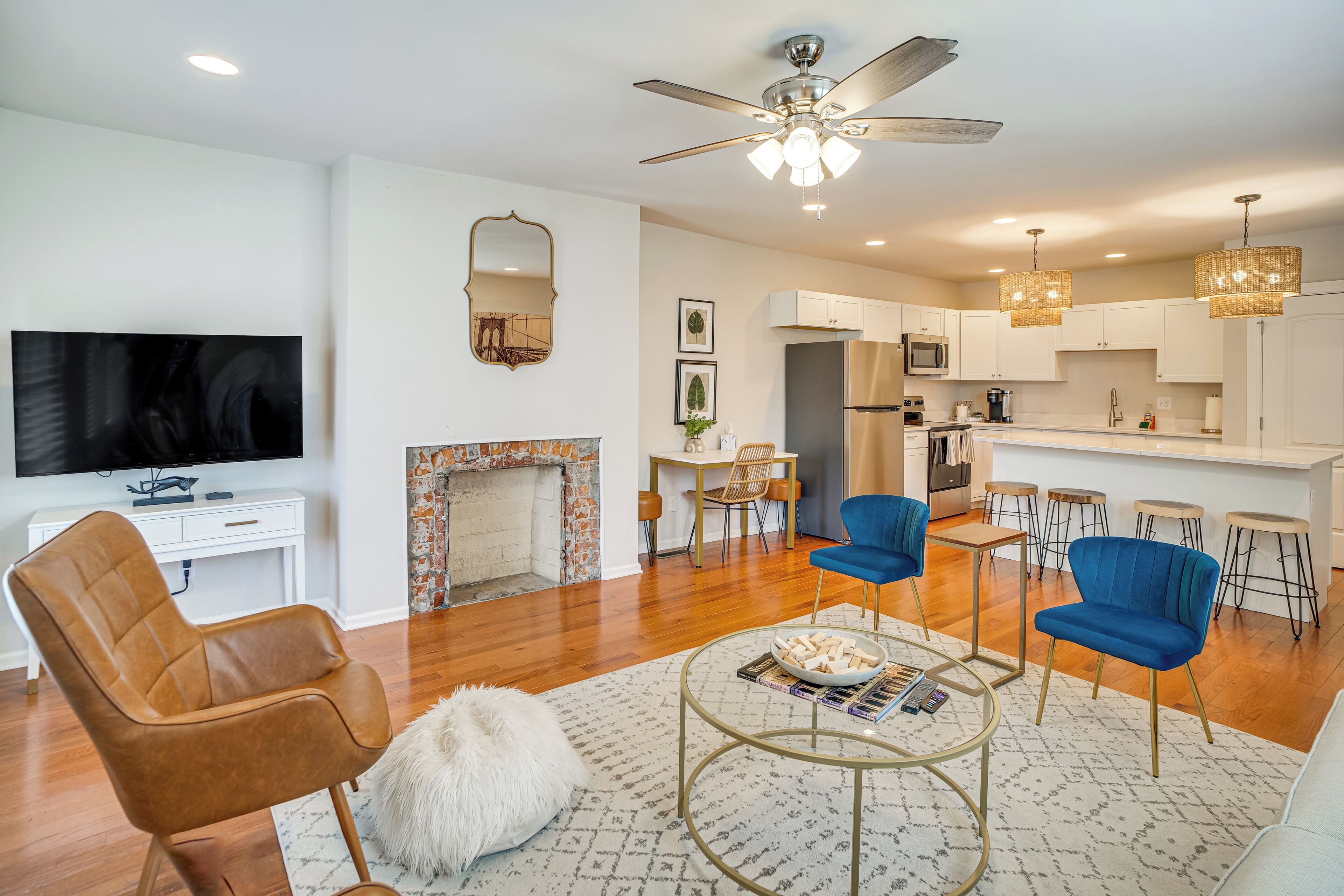 House (2 Bedrooms) | Interior