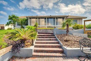 House (3 Bedrooms) | Interior - Coastal Gem w/ Private Boat Dock in Palm Coast! (Palm Coast)