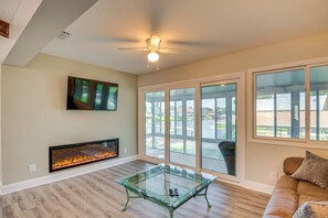 House (3 Bedrooms) | Interior - Coastal Gem w/ Private Boat Dock in Palm Coast! (Palm Coast)