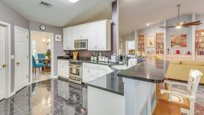 Unclassified image, 4 of 34, button - 4 Mi to Beach: Family-friendly Home in Navarre (Navarre)