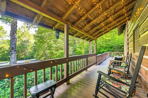 Hot Tub & Fire Pit: Cozy Cabin in Maggie Valley