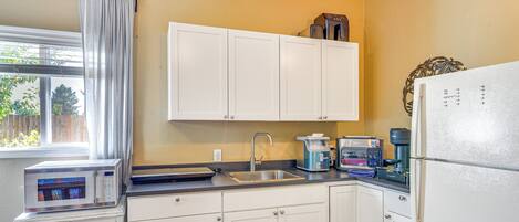 Apartment (1 Bedroom) | Interior