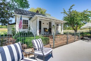 Cottage (1 Bedroom) | Interior - Cottage w/ James River Access in Wingina! (Wingina)