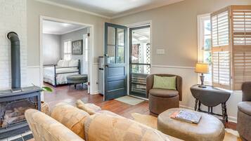 Cottage (1 Bedroom) | Interior