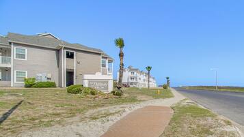 Apartemen (2 Bedrooms) | Interior