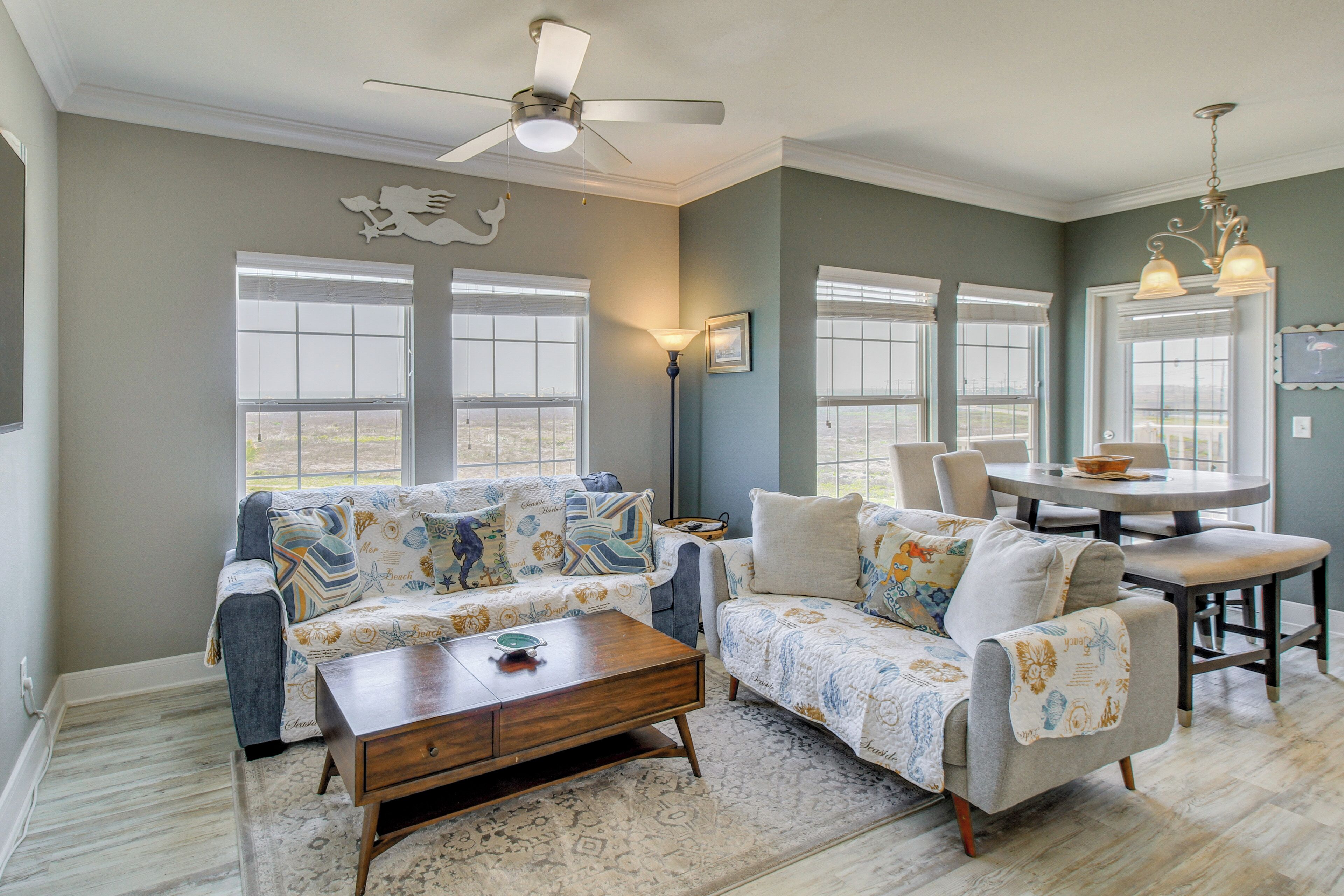 Apartment (2 Bedrooms) | Front of property