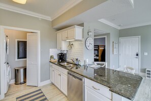 Apartment (2 Bedrooms) | Bahagian dalam
