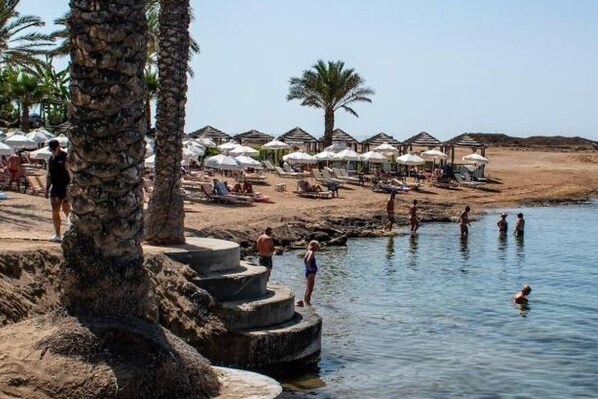 Sun loungers