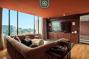 Apartment | 3 bedrooms, Internet - Campos Eliseos 75 PH (Mexico City)