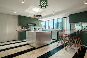 Apartment | 3 bedrooms, Internet - Campos Eliseos 75 PH (Mexico City)