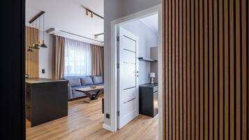 Apartment (B 10) | Ruang tamu | TV skrin rata