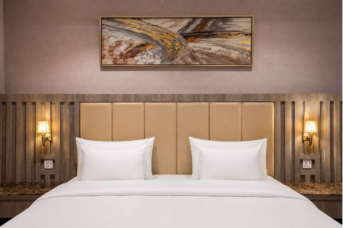Ropa de cama de alta calidad y minibar 