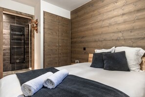2 sovrum, strykjärn/strykbräda, gratis wi-fi och sängkläder