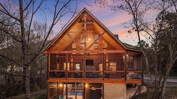 Cabin, 2 Bedrooms | Exterior
