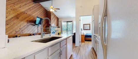 3 Schlafzimmer, Bügeleisen/Bügelbrett, WLAN, Bettwäsche