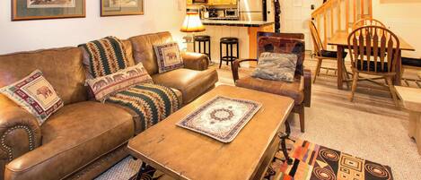 TV, fireplace, DVD player