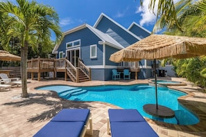 House, 5 Bedrooms | Pool | Outdoor pool