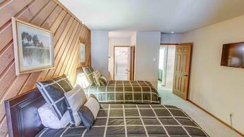 2 bedrooms, WiFi, bed sheets