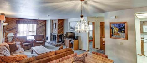 TV, fireplace, DVD player