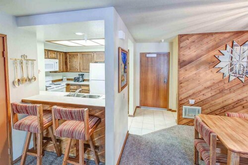 Aspen Creek #113 | Family Friendly Condo