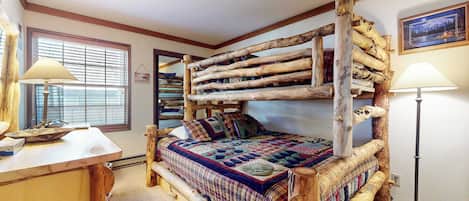 2 chambres, fer et planche Ă repasser, Wi-Fi, literie fournie