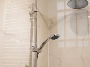 Hair dryer, towels