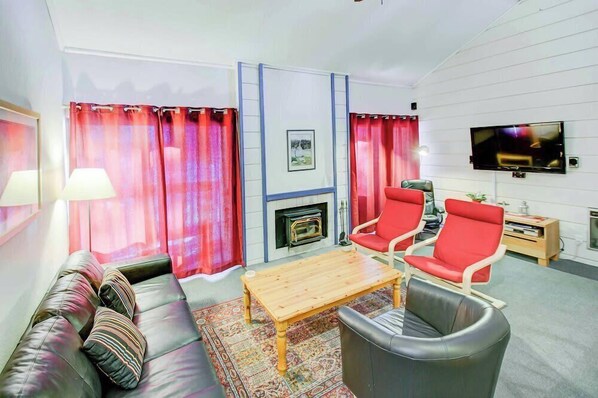 TV, fireplace, DVD player