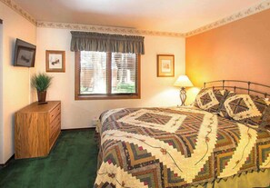 2 Schlafzimmer, Schreibtisch, WLAN, Bettwäsche