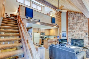 TV, fireplace, DVD player