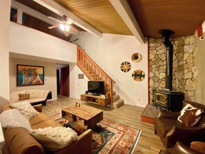 TV, fireplace, DVD player