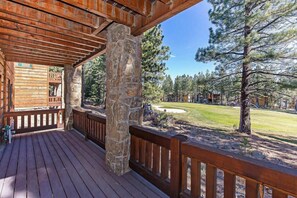 Property grounds - Stonegate #02 | Luxe Condo w/ Foosball Table (Mammoth Lakes)