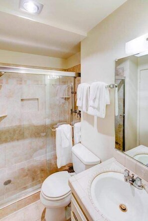 Douche, séchoir à cheveux