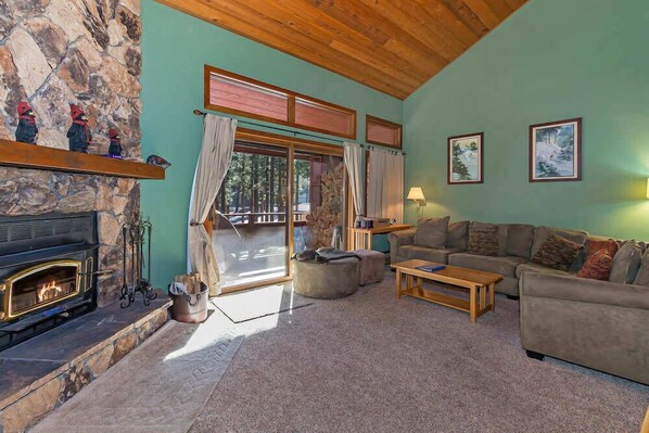 TV, fireplace, DVD player