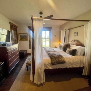 2 slaapkamers, een strijkplank/strijkijzer, wifi, beddengoed