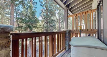 Escape to The Summit | Pool & HT Next Door
