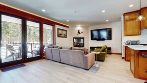 TV, fireplace, offices