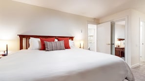 4 habitaciones, tabla de planchar con plancha, wifi y ropa de cama