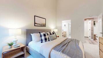 3 bedrooms, WiFi, bed sheets