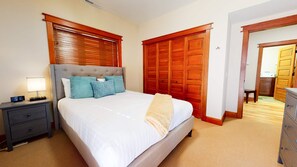 4 bedrooms, WiFi, bed sheets