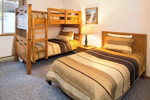 4 chambres, Wi-Fi, literie fournie