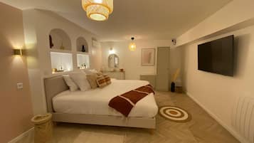 1 bedroom, internet, bed sheets