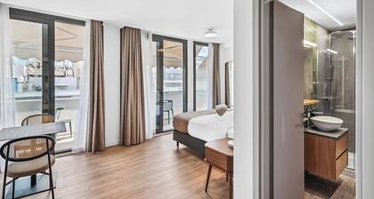 Limehome Piraeus Olive