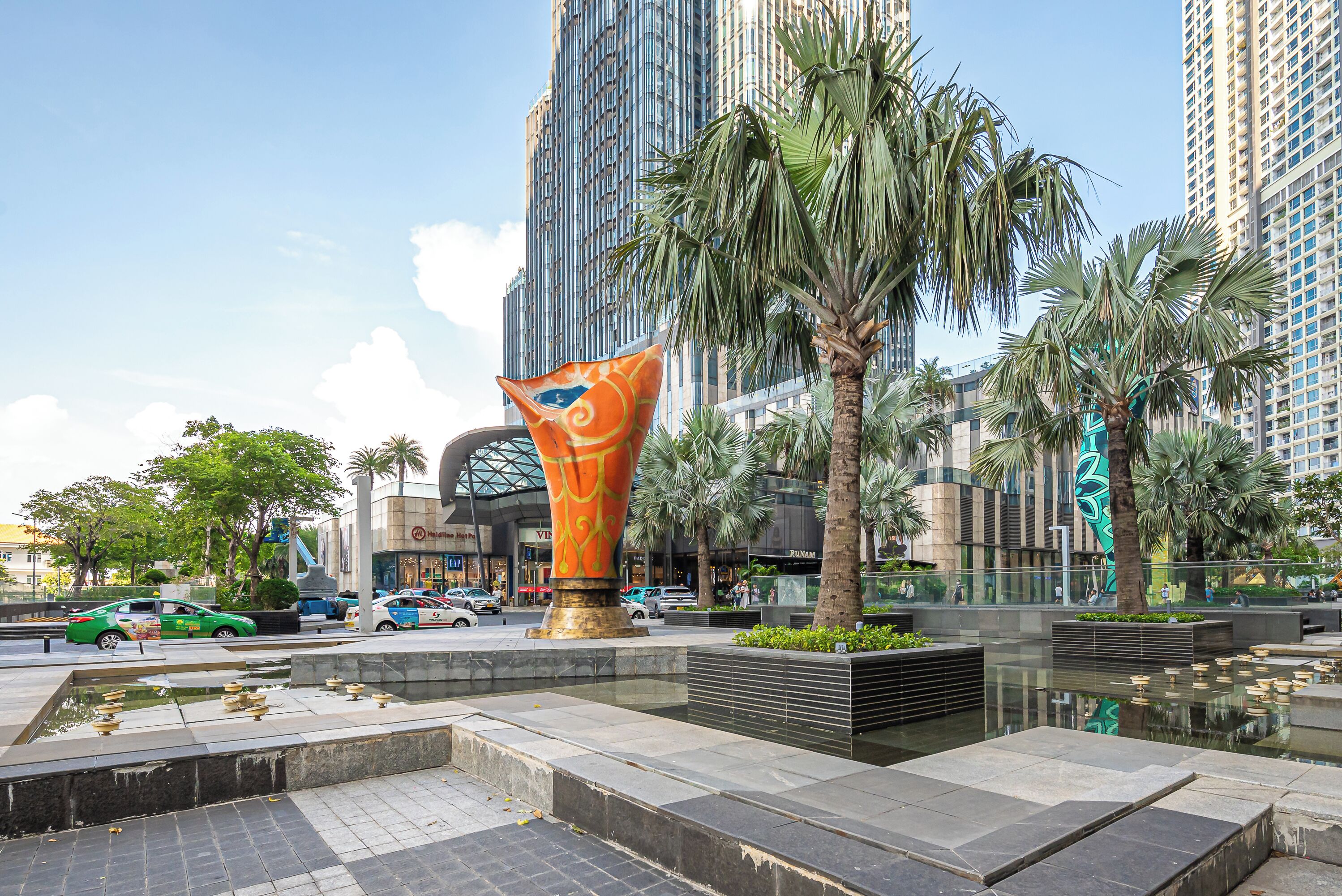 Children’s play area – outdoor