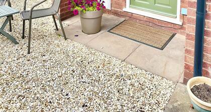 Amblecote Glass Quarter Apartment