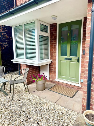 Amblecote Glass Quarter Apartment