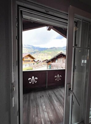 Interior - 4.5 room apartment - 7 beds (Lenk)